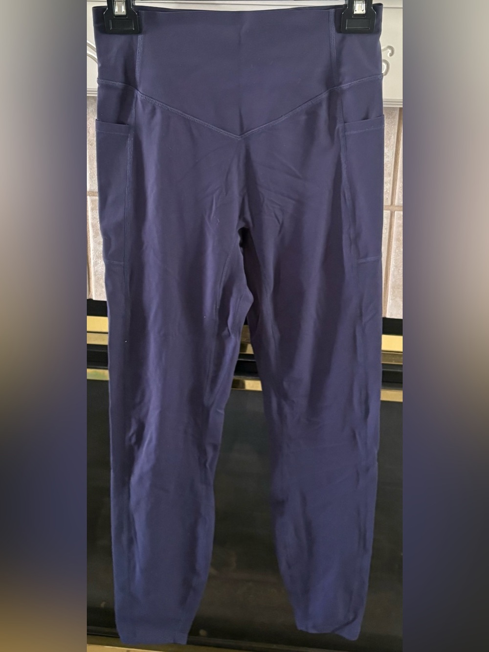 HALARA Athletic Joggers with Side Pockets